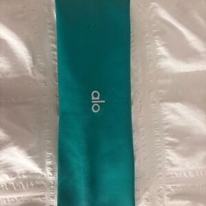 alo airlift headband